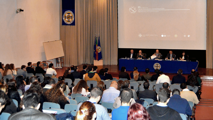 Combate ao tráfico de estupefacientes em análise no II Congresso “Criminologia e Investigação”
