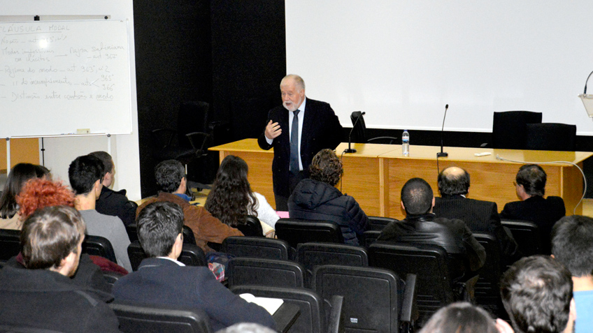 Aula Aberta com Professor Daniel Bessa