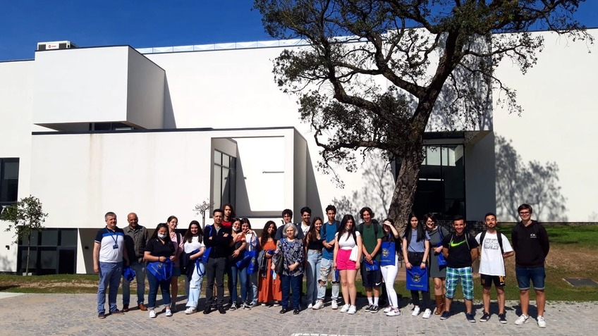 Alunos do Agrupamento de Escolas Coelho e Castro visitam a Lusíada