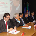 A carregar...
